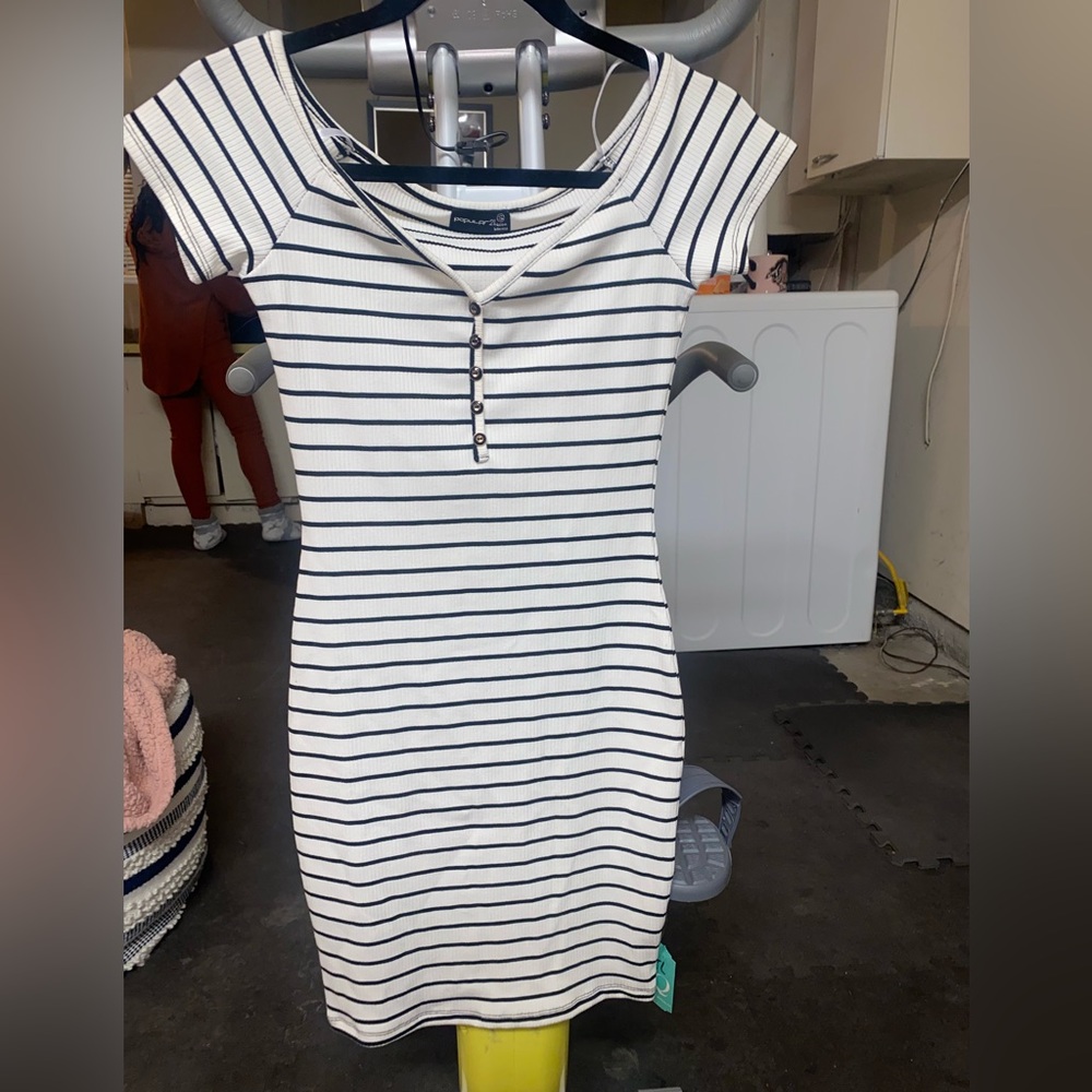 Black and white body con dress